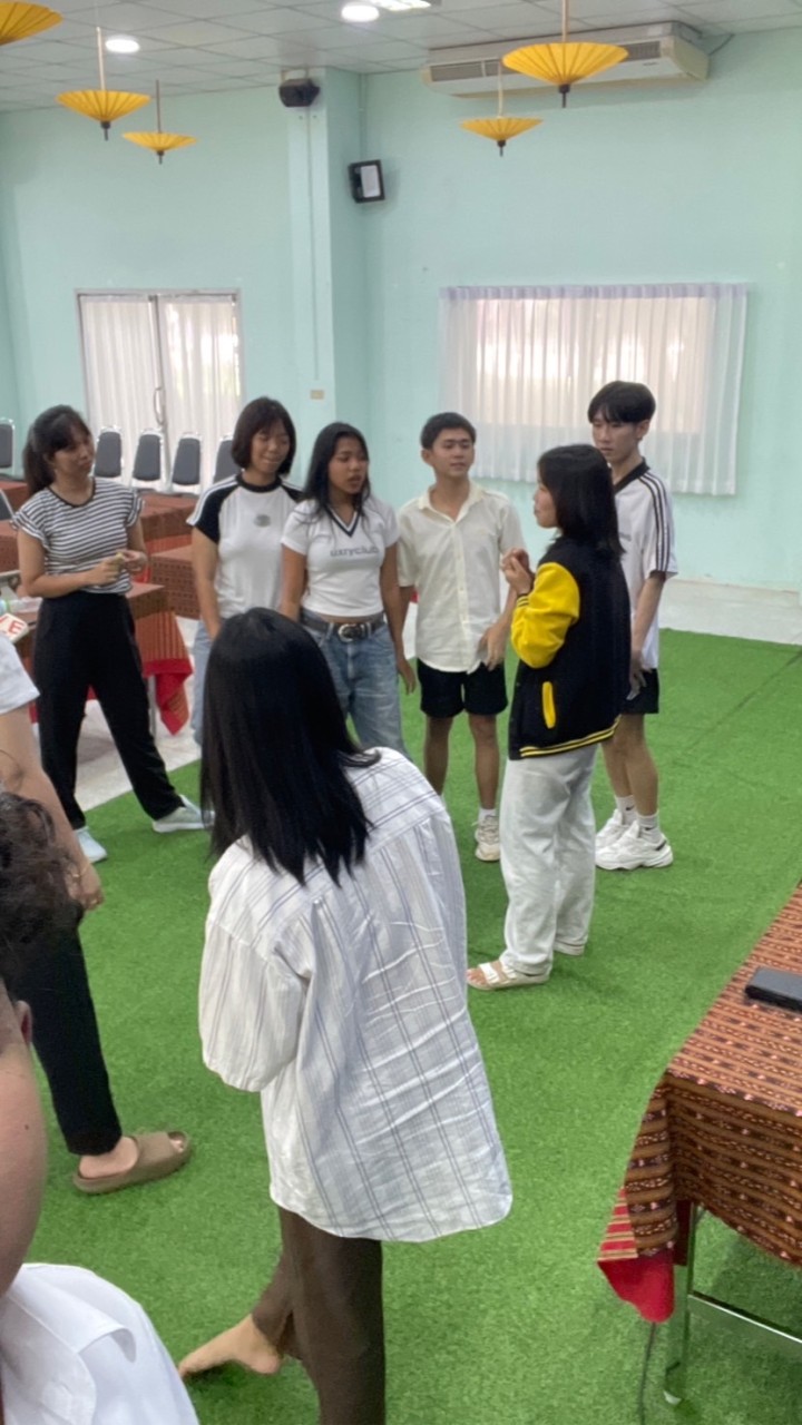 ทำหนัง (บ้านหมี่วิทยา)