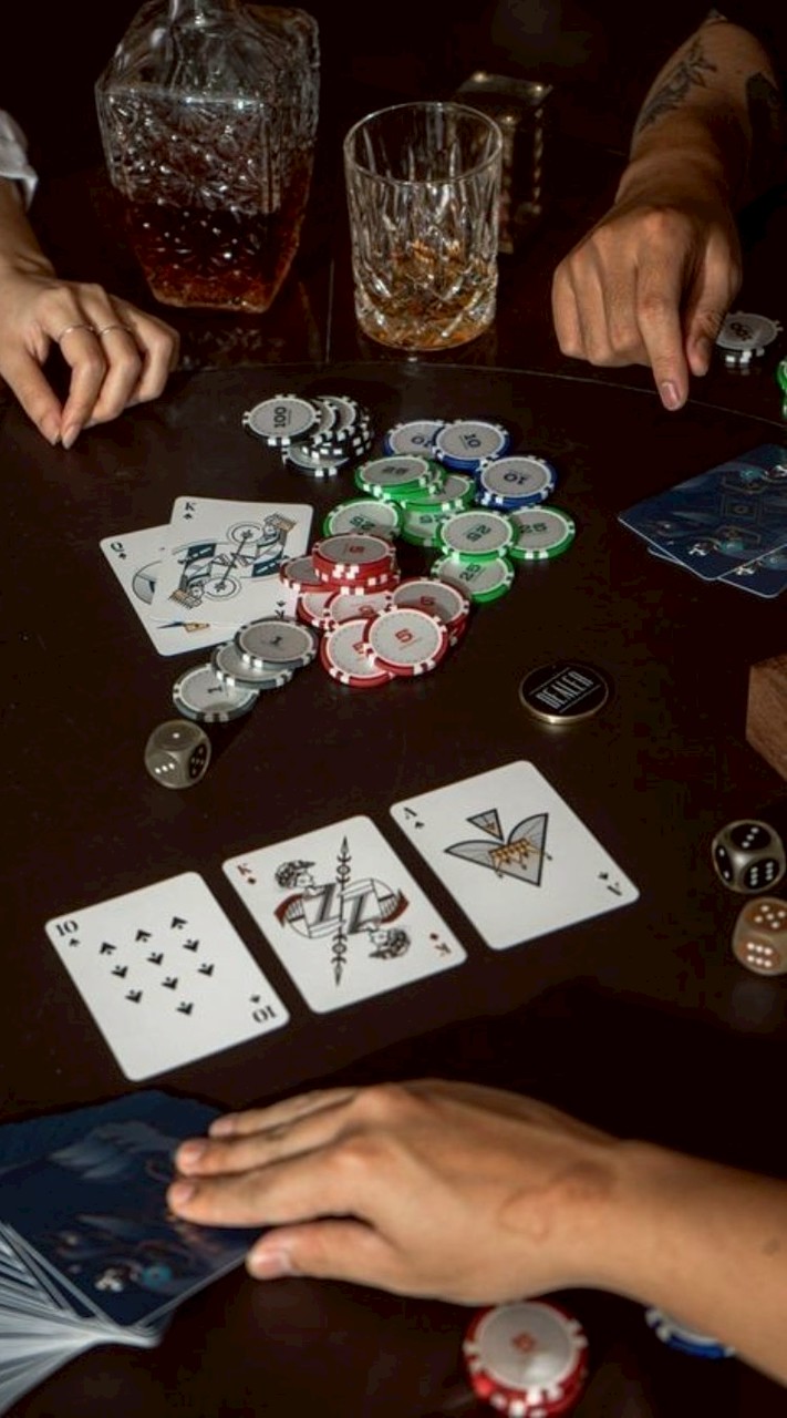 🎰♠︎『𝕱𝖆𝖓𝖌 𝖔𝖋 𝕱𝖔𝖗𝖙𝖚𝖓𝖊 𝕾𝖈𝖍𝖔𝖔𝖑』♤🎰