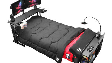 我宅我驕傲，超前佈署有張電競床我可以宅好宅滿