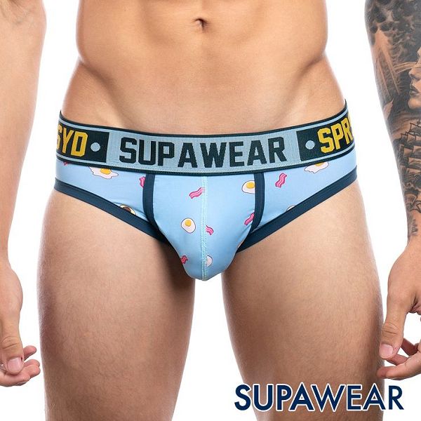 修身剪裁、網眼透氣、4向伸縮彈力布料，讓您整天保持透氣和伸展，同時鍛煉身體！單層囊袋，CURV技術為您提供增強塑型，創造了一種“非接觸式”支撐，可減少擦傷和出汗。Supawear標誌性拼接設計厚實柔軟