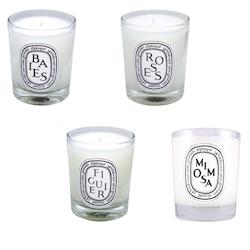 ◎◆回購率爆高！|◎◆櫃姐激推品！|◎商品明細：diptyque迷你香氛蠟燭70g香味任選X1贈精美禮品袋X1（款式：漿果、玫瑰、無花果、晚香玉、薰衣草、柏樹、炭木香、茉莉、含羞草）