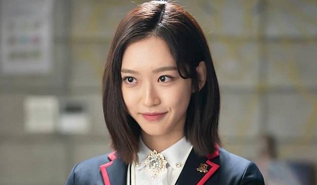 Berkat Jadi Joo Seok Kyung di 'Penthouse', Followers Instagram Han Ji Hyun  Naik 1000x Lipat | KANAL247 | LINE TODAY