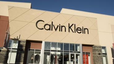 Calvin Klein 換新 LOGO 看得還習慣嗎？