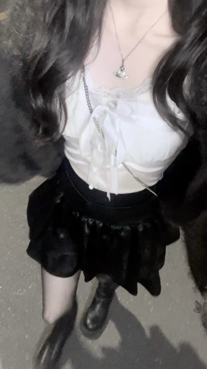垢抜け 学園  𖤐 ̖´-
