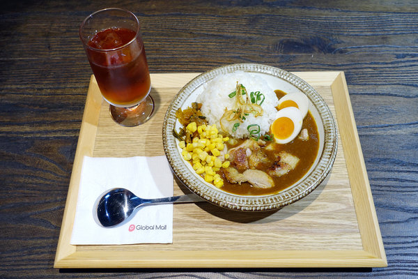 新高軒台北-南港車站環球美食街美食，新高軒咖哩南港店，新高軒咖哩南港店菜單，台北南港Global Mall環球購物中心適合一個人吃飯的餐廳