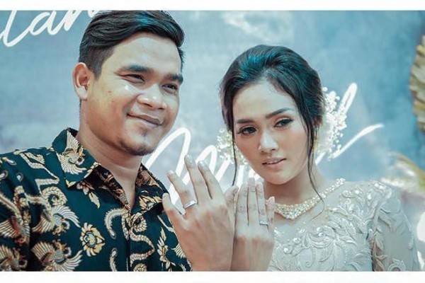 70 Gambar Ejekan Romantis Gratis Terbaik