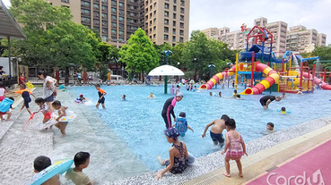 台北旅展夏來一起玩 親水節增氣墊戲水池