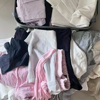 📦 โล๊ะเสื้อผ้าหลักสิบ🩷