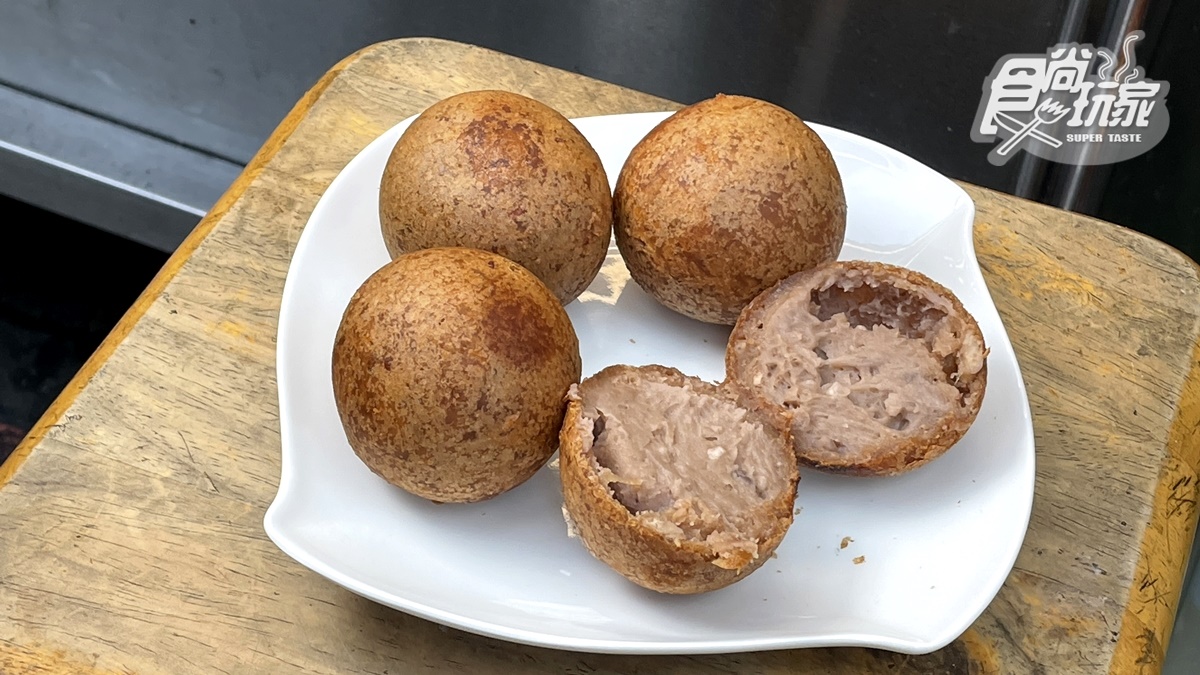 廟口美食大本營！新竹城隍廟周邊６必吃：巨無霸芋泥球、最強鴨肉飯、燒麻糬