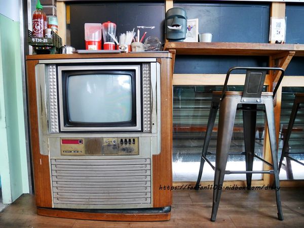 【三峽早午餐】富士商號Fuji（元祖店) #起司瀑布 #公雞牌辣椒醬 #三峽排隊早午餐 #三峽早餐 #三峽美食 (26).JPG