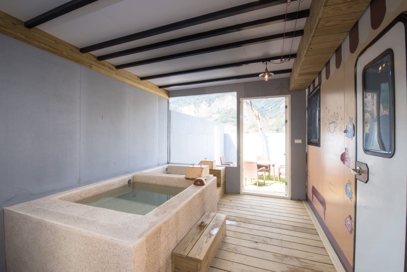 全台10大「森林系豪華露營」推薦！懶人露營免裝備，微光中甦醒超愜意！