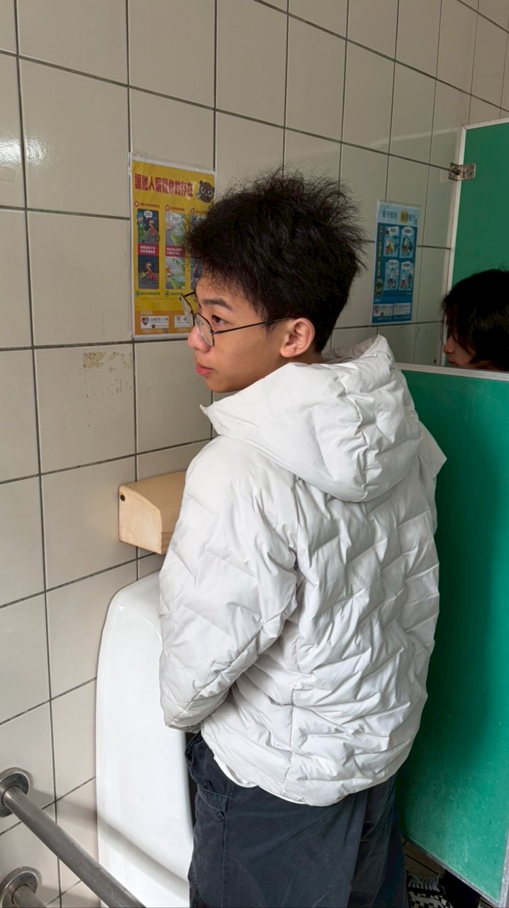 林祥宇是低能兒