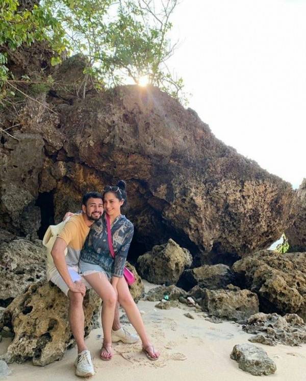  8 Potret Mesra Liburan Raffi dan Nagita di Bali, Romantis Banget! 