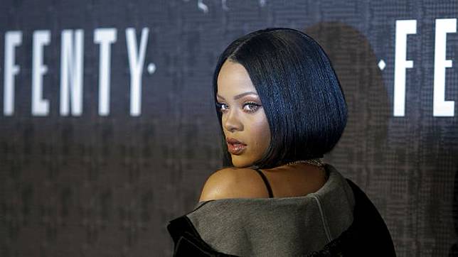 Hambatan Terbesar Percintaan Rihanna dan Miliarder Arab