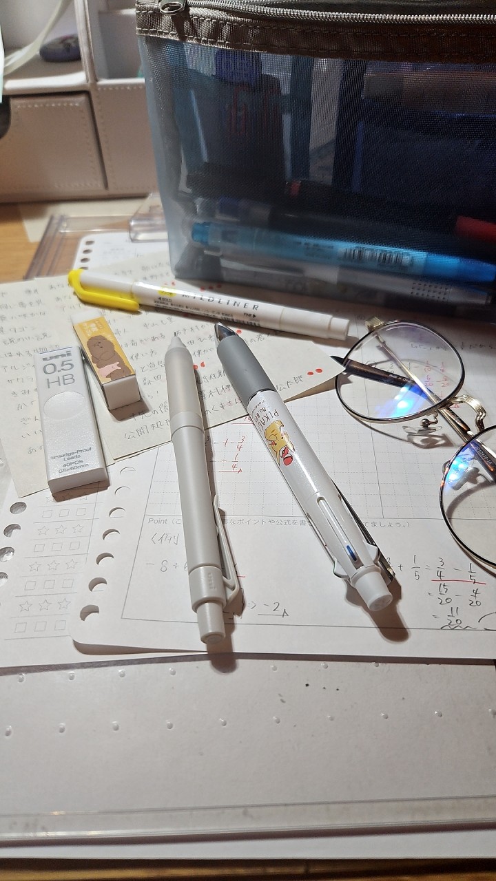新中学2年生限定　勉強に集中したい人集合！！勉強の報告やタイムラプスを投稿しよう！