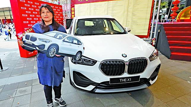 全台搶福袋要兒祝福母抽中185萬bmw 蘋果新聞網 Line Today