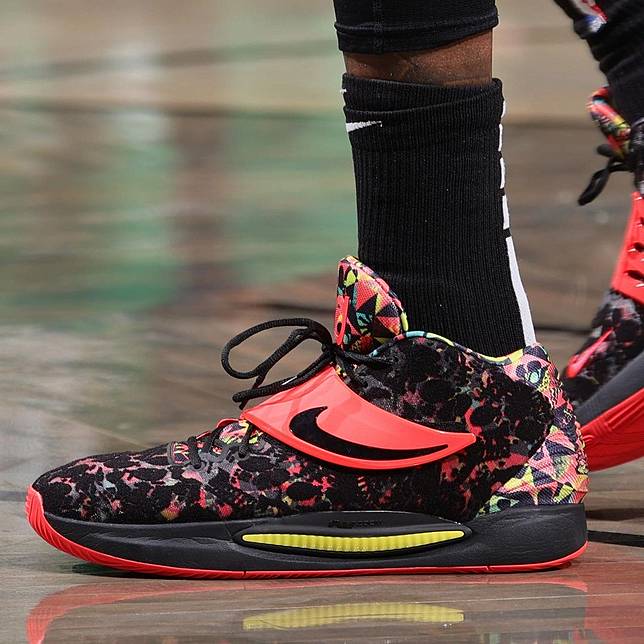 推薦21 必買nike Adidas 等5 雙 實戰籃球鞋 連nba 球星kd Lebron 都愛穿 Juksy街星 Line Today