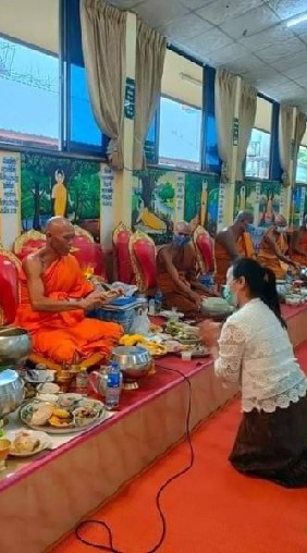 ร่วมสมทบทุนสร้างพัฒนาวัดและไถ่โคกระบือปลายปี64