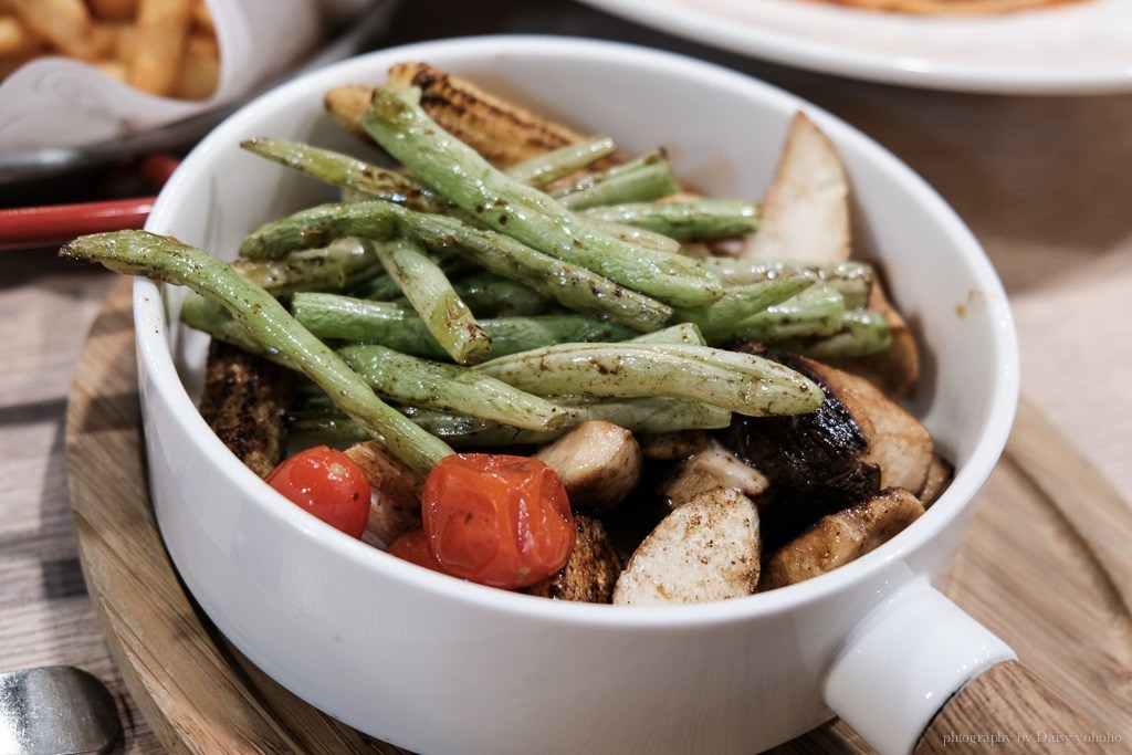 8818比薩屋, 8818Pizza Restaurant, 台南披薩, 台南老店, 台南美式餐廳, 台南手工披薩, 台南披薩外帶