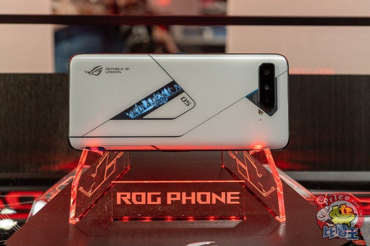 Asus Rog Phone 5 實機快速試玩 Line購物