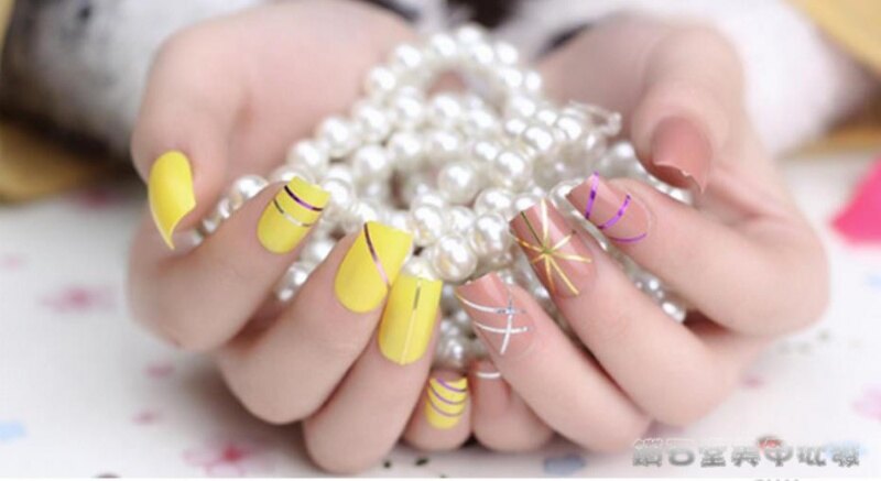 【 帶背膠 金銀線】 美甲 金屬 線貼 金銀 線 貼紙 模型 手機貼線 金屬線貼 美甲材料 光撩 卸甲 飾品~P-31