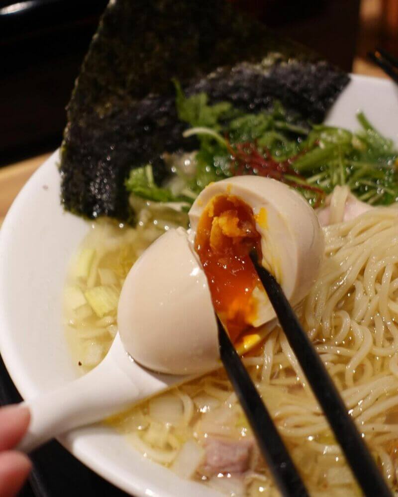 鶏そば本舗【梓山azusayama】 