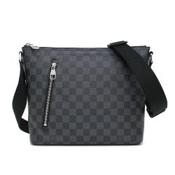 ◎九成新展示品-半價出清|◎|◎品牌:LouisVuitton/LV品牌定位:國際精品背法:斜背/側背包款:斜背包/側背包顏色:混色系/撞色系,棕色系外層材質:牛皮產地:法國開口方式:拉鍊式適用性別: