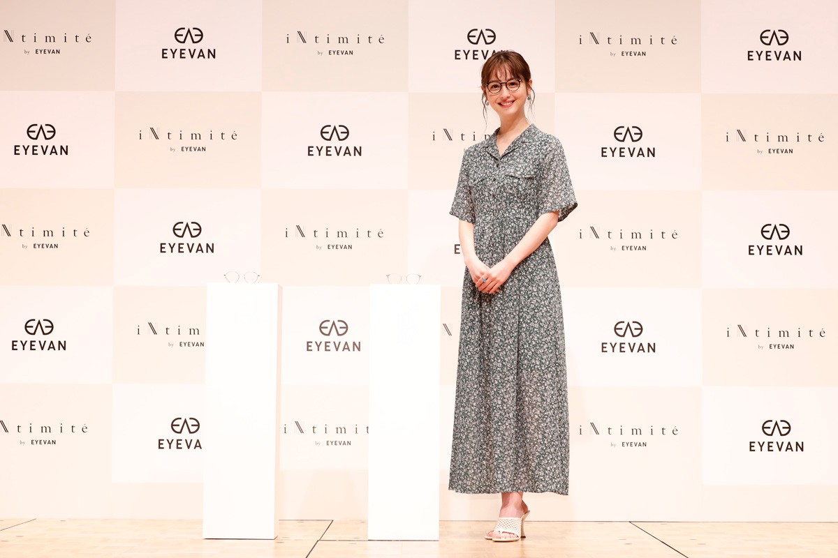 iNtimate by EYEVAN 佐々木希さん着用モデル INE-2000 【公式通販】