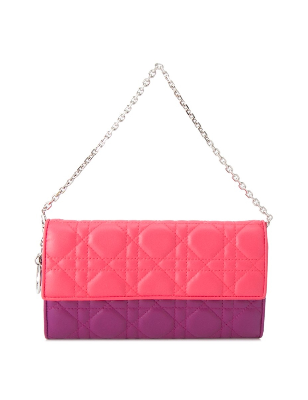 Exterior - Cannage stitched leather - Silver tone hardware - Detachable chain strap - Snap tab closu