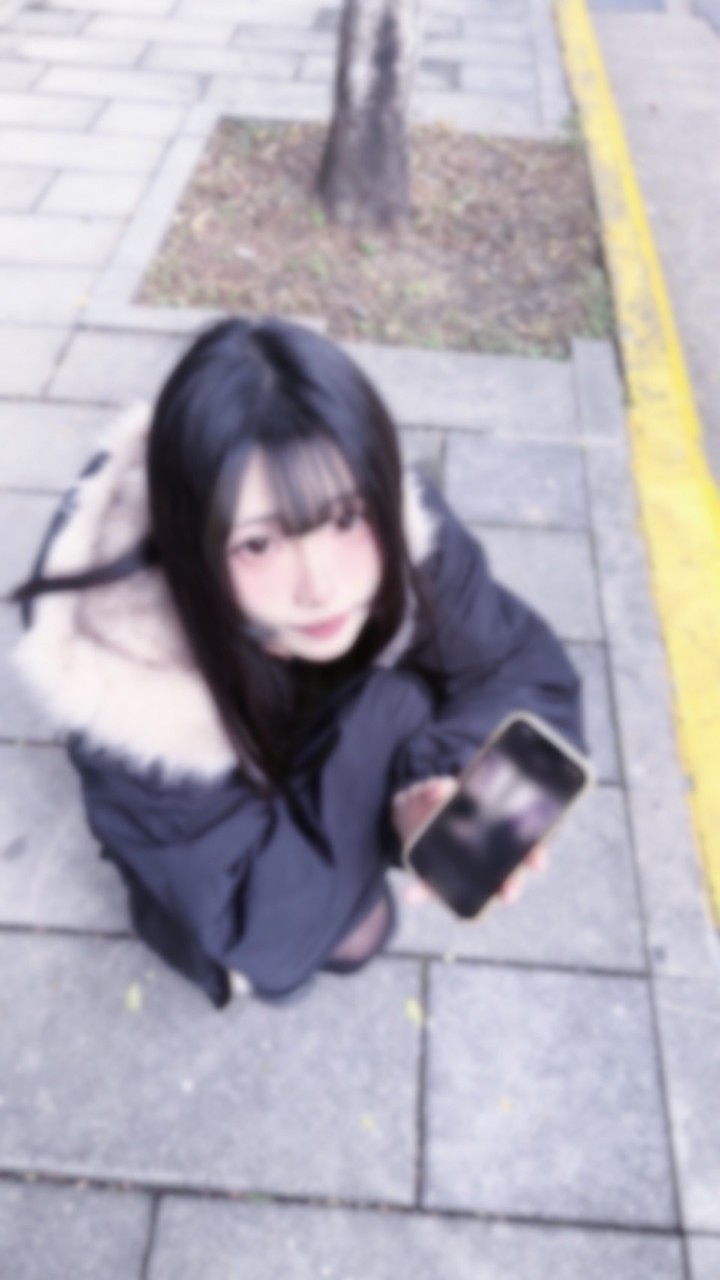 丸子不會嘰哩呱啦₍՞ ̳ ̫ ̳ ՞₎