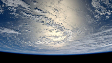 貴鬆鬆保養品上太空拍廣告 強調抗老專利科技