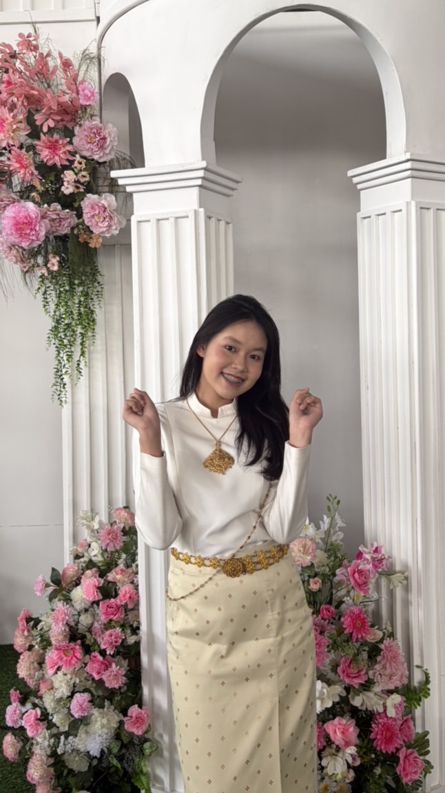 โห่น้องขับรถชนพี่ไม่ลงมาดูไม่ลงมาขอโทษเลย