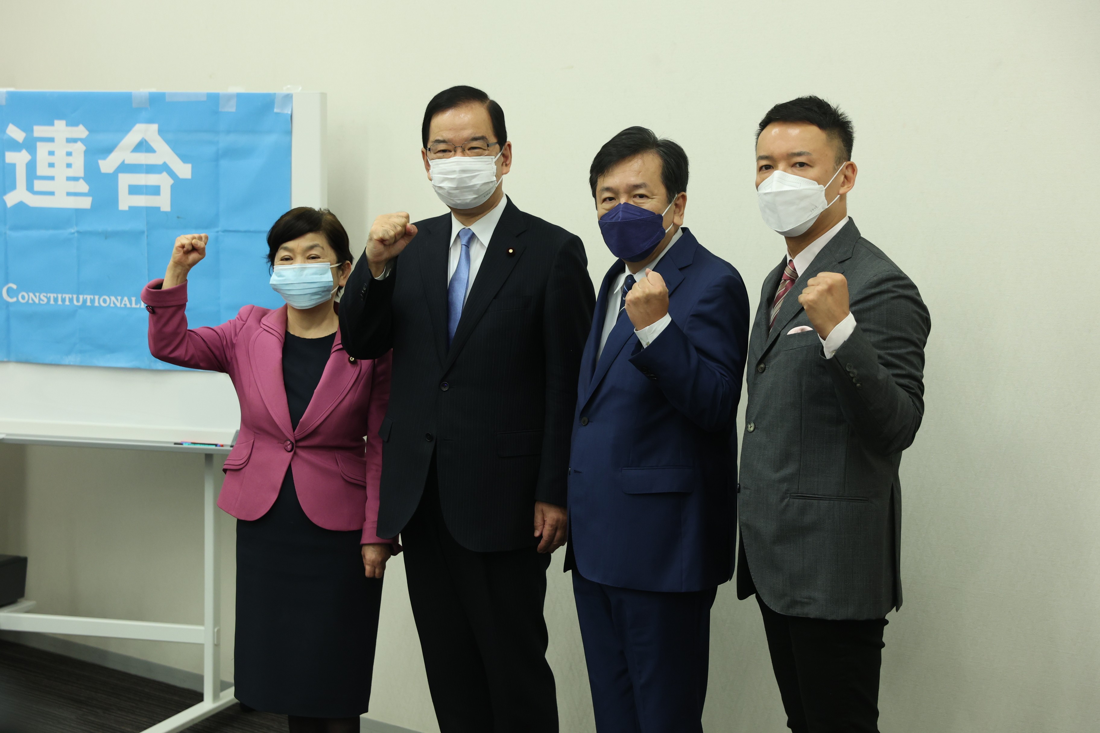 初代バチェラー 久保裕丈 薄暗い倉庫で地道に作業 新ビジネスは儲け薄 Aera