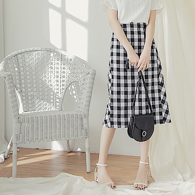 高含棉配色格紋排釦中長裙-OB大尺碼