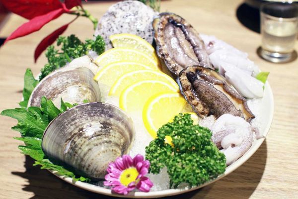 【台北】團緣精緻鍋物-活生生的海鮮