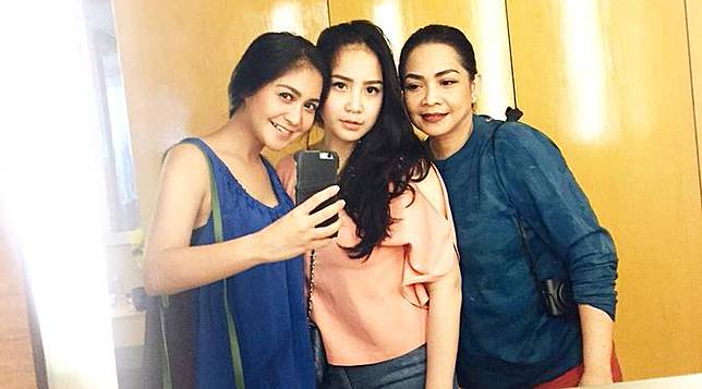 Curahan Hati Caca Tengker tentang Nagita Slavina Bikin Haru