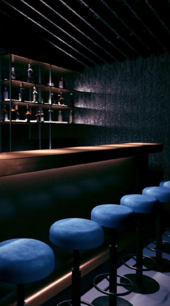 深夜の歌謡曲BAR