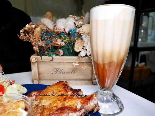 【蘆洲早午餐】丄青初食 #早午餐 #乾燥花 #IG打卡美食 #台北特色早餐 #蘆洲早餐店 (27).JPG