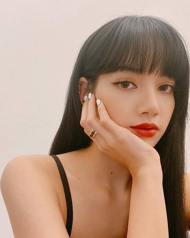 Blackpink Lisa靠3招打造易容級自然鼻影 鼻相影響顏值 更象徵財運福運 Madame Figaro Line Today