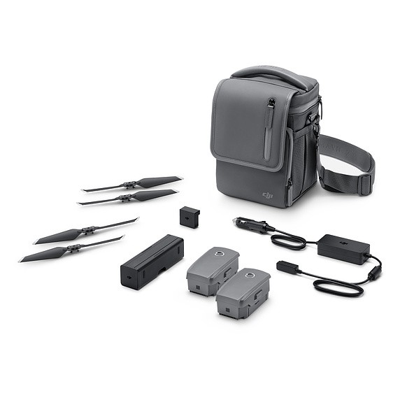 ▉ Mavic 2 全能配件包 內含: ▉ 車用充電器 x1 ▉ 智能飛行電池 x2 ▉ 外出單肩包 ▉ 螺旋槳 (對) x2 ▉ 電池管家 x1 (可插4顆電池，依序充電) ▉ 電池-行動電源轉換器