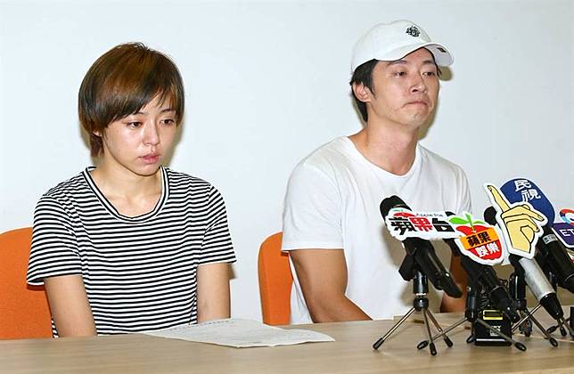 王瞳、馬俊麟上週開記者會後，兩人都遭經紀公司下令停工。（圖／本報系資料照片）