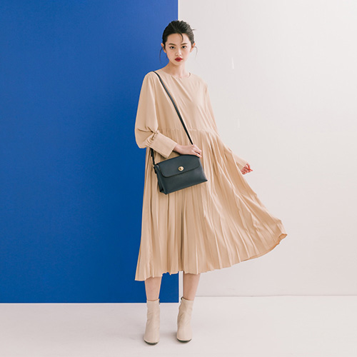 冠軍熱賣品！令人驚喜的超多夾層設計，出國必備實用貨幣包