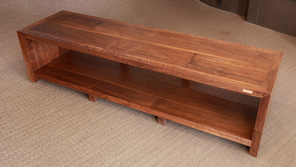 義大利精品 Homely Design 胡桃原木材質,純手工製造 YS-180 雙層音響電視架