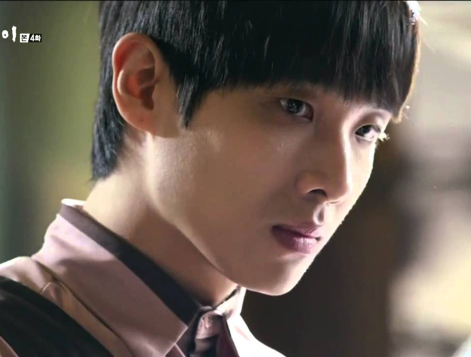 韓劇童年陰影反派5：《岬童夷》小丑 柳兌五