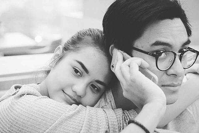 63 Foto Foto Romantis Bareng Pacar Terbaik