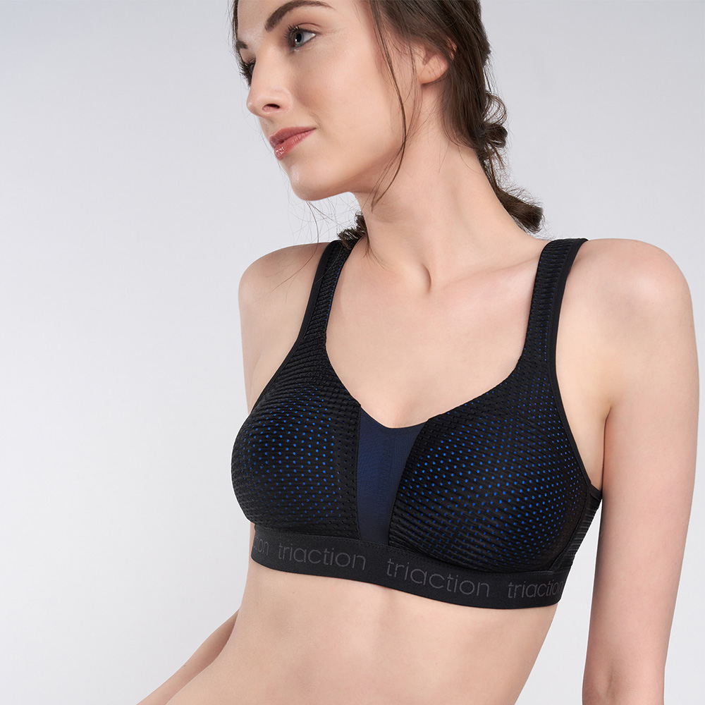 【新品優惠中】黛安芬-triaction Cardio機能好動高效動能系列 吸濕排汗運動型 B-D罩杯背心 黑色｜11-1755 04