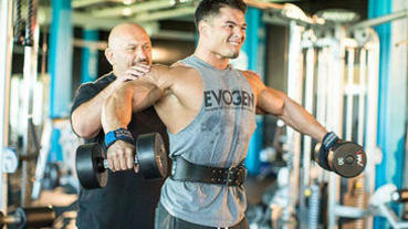 健身選手私藏秘笈，「FST－7」訓練法讓你肌肉質、量更上一層樓！
