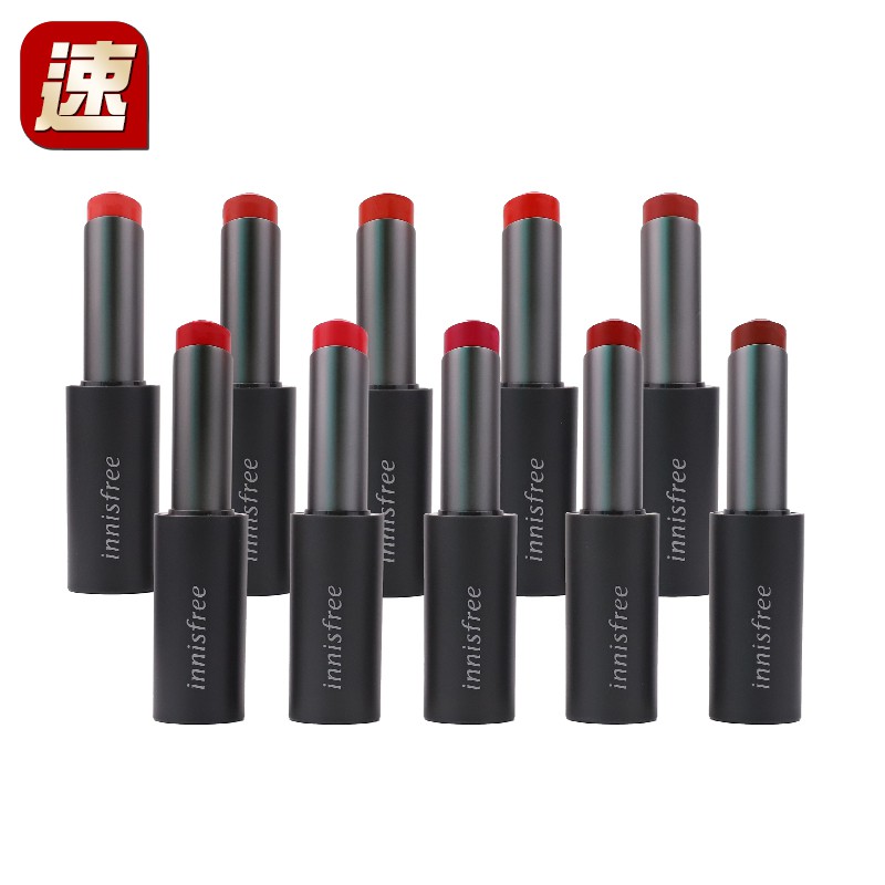 【商品特色】 ●2019 02 最新上市 ●韓國innisfree 超人氣商品 ●韓國部落客愛用推薦。 ●韓國網友大推 ✪輕盈空氣感柔霧質地，棉柔好推開的特殊升級配方。 ✪一擦上就完美包覆雙唇，長時間