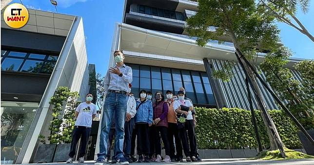 士林夜市存亡1 小攤商槓大豪宅引連鎖效應上千攤商連署求活命 Ctwant Line Today