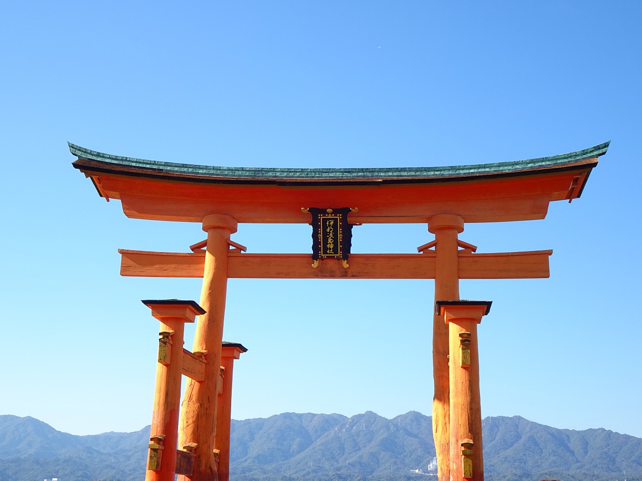 世界最輕巧，28 倍變焦的掌中長砲 Sony DSC-HX99 實拍評測